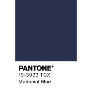 Синій 19-3933 Medieval Blue